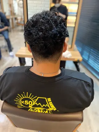 ショート パーマ メンズ ヨシダ フミノリのヘアスタイル