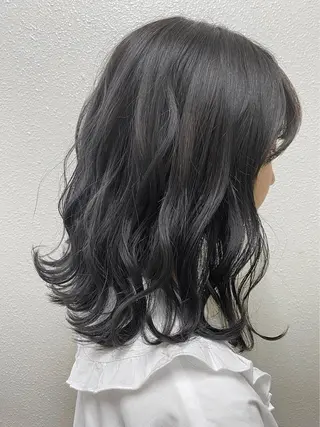 ミディアム カラー パーマ ヘアアレンジ メンズ キッズ ネイル 女性専用サロン梅田 髪質改善カラーakiのヘアスタイル