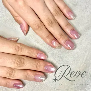 ネイル Reveトータル ビューティサロンのネイルデザイン