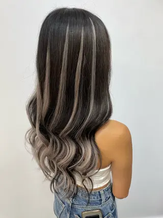 ロング 𝙃𝘼𝙍𝙐🎀 韓国×エクステのヘアスタイル