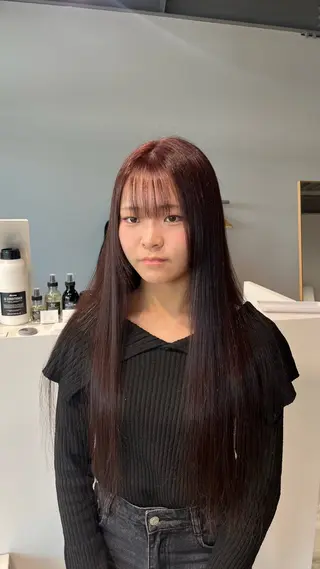 ロング カラー one momokaのヘアスタイル