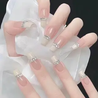 ネイル 小島 阿佑美のネイルデザイン