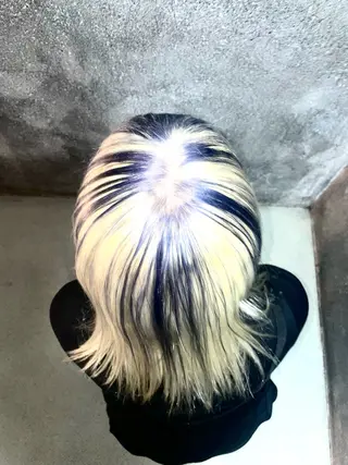 ミディアム カラー デザインカラー⭐︎★ 🐆hyo🐆のヘアスタイル