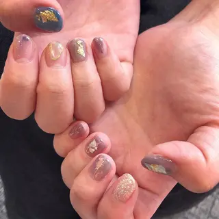 ネイル 米倉 群のヘアスタイル