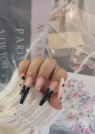 ネイル TIDY M&Mのネイルデザイン