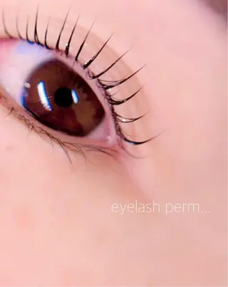 マツエク・マツパ erika __.eyelashの眉毛・アイブロウイメージ