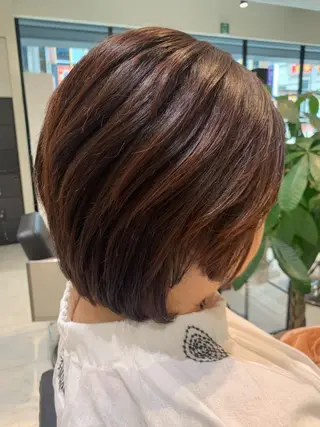 ショート 近 紗理奈のヘアスタイル