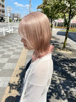 ミディアム AIRI🌸 ブリーチカラー🎀のヘアスタイル
