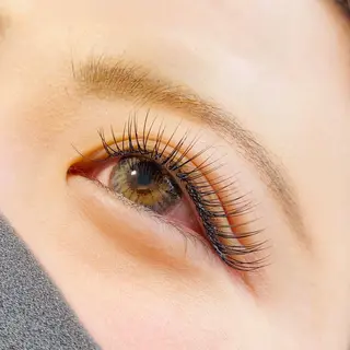 ロング カラー パーマ ヘアアレンジ メンズ キッズ ネイル マツエク・マツパ 地域 No. 1店 nail&eyelash Liliana所属・ベテランのお店です 🍓.Lilianaのマツエク・マツパデザイン