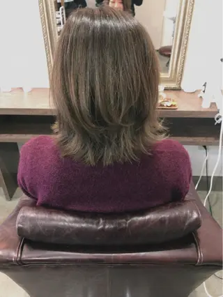 ショート カラー レイヤーカット匠 イソザキノリユキのヘアスタイル