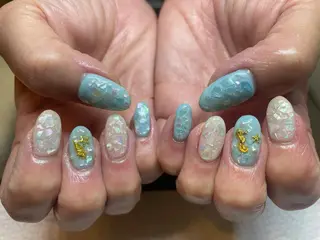 ネイル M. KOTOMIのネイルデザイン