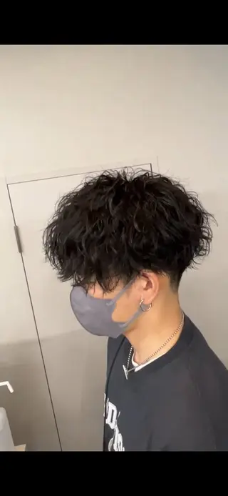 パーマ メンズ 🐺ウルフ/レイヤー カット/高嶋湧大のヘアスタイル