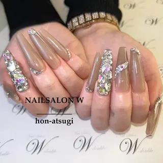 ロング ネイルサロン ダブルのネイルデザイン