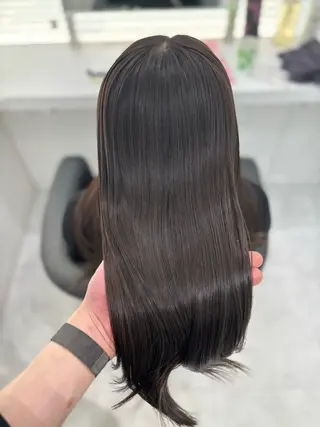 ロング カラー 流行りの透明感カラー ×縮毛矯正🤍ユウのヘアスタイル