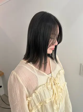 ミディアム カラー レイヤー/ナチュラル 💐nao.のヘアスタイル