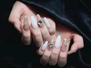 ネイル Rola kira nail salon所属・Rola kira 麗のネイルデザイン