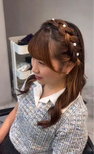 セミロング ヘアアレンジ 彩華 🎀 西梅田美容室のヘアスタイル