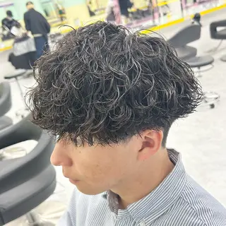 ショート カラー パーマ メンズ 韓国レイヤーカット /REIのヘアスタイル