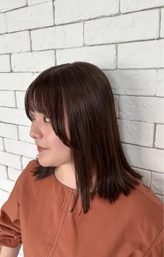 ミディアム オリーブ🫒レイヤー /平尾/りの‎🤍のヘアスタイル