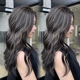ロング カラー 表参道/ハイライト バレイヤージュのヘアスタイル