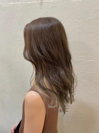 ロング カラー ENIF ヤマグチアツコのヘアスタイル