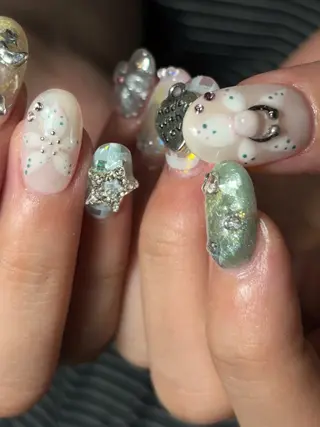 ネイル niconail 原宿店所属・niconail saayaのネイルデザイン