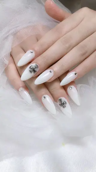 ネイル ルラワンネイル エンのネイルデザイン