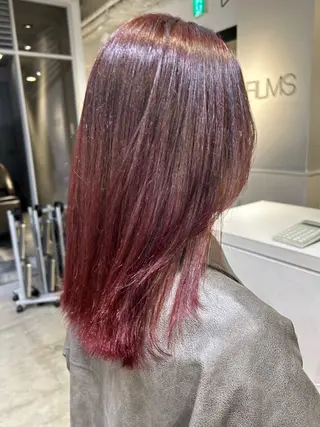 カラー FILMS 田町芝浦所属・カットイルミナカラー ひより FILMSのヘアスタイル