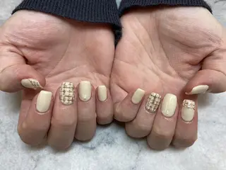 ネイル ネイルリボン 受付スタッフのネイルデザイン