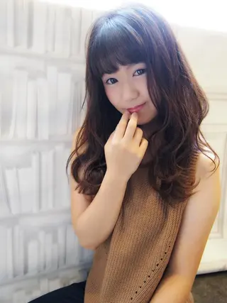 セミロング ほさか しんごのヘアスタイル