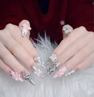 ネイル Lenie Nailsのネイルデザイン