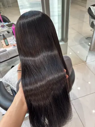 ロング カラー Sakuraෆ˚* 暗髪×まつパ🖤🥀のヘアスタイル