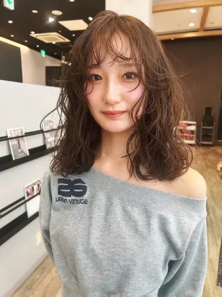 セミロング k-twoあべのキューズモール店所属・k-two☁あべの/ 艶感カラー/Touaのヘアスタイル
