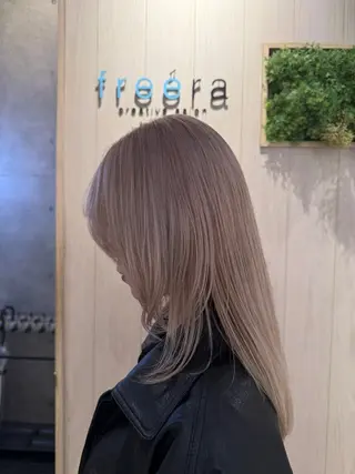 ミディアム カラー 🦁南 さくら🦁のヘアスタイル