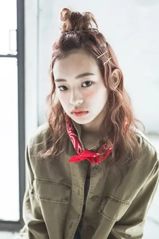 セミロング カラー パーマ ヘアアレンジ 佐々木 優介のヘアスタイル