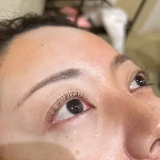 マツエク・マツパ ルシードスタイルルッツ所属・佐川 絢のヘアスタイル