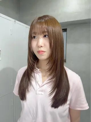 ロング Mana/ハイトー ン/レイヤー/ウルフのヘアスタイル