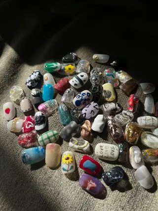 ネイル 小川 柚香のネイルデザイン