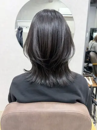 ミディアム カラー AiM 大名　似合わせカットのヘアスタイル