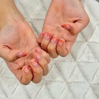 ネイル Luna 烏丸店所属・竹田 美羽のネイルデザイン