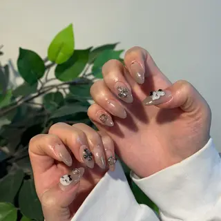 ネイル ☁️BLITZ 🎀笠原雪音🎀のネイルデザイン