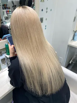 ロング カラー EGO所属・ブリーチカラー💖 rukaのヘアスタイル