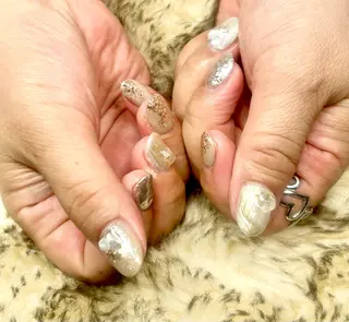 ネイル nailroom HARU.のネイルデザイン