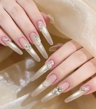 ネイル D-BEAUTY Nailsalonのネイルデザイン