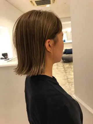 ミディアム カラー ボブ/ハイトーン 立川loose 下田のヘアスタイル