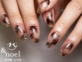 ネイル Nailsalon &Noel所属・もも 🍑のネイルデザイン