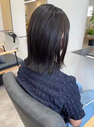 ミディアム カラー SORA.所属・由良 龍也のヘアスタイル