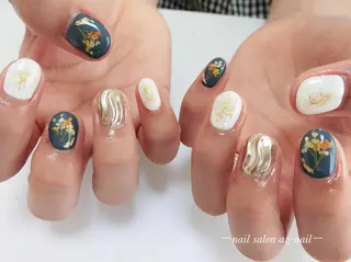 ネイル 井上 梓のネイルデザイン