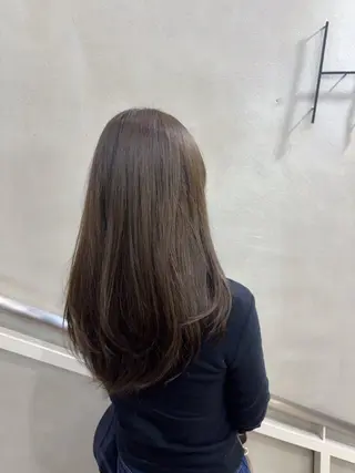 カラー Keina/ 艶髪のヘアスタイル