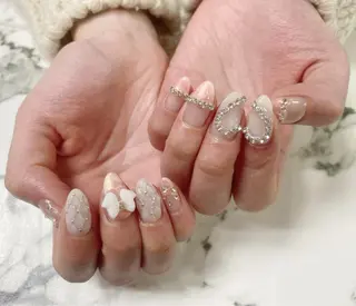 ショート カラー ネイル Q Free nailsのネイルデザイン